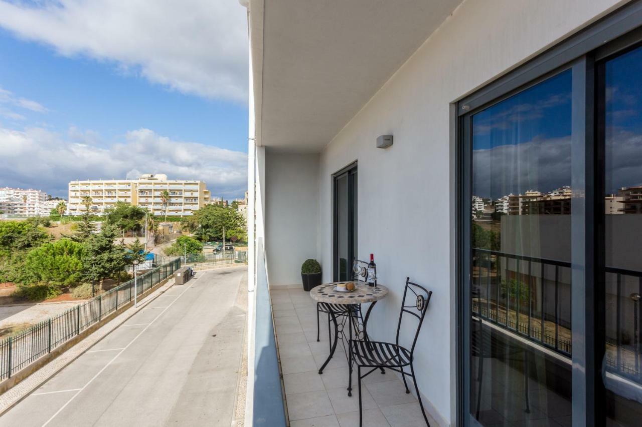 Lagos Marina Apartment With Pool & Gym Zewnętrze zdjęcie